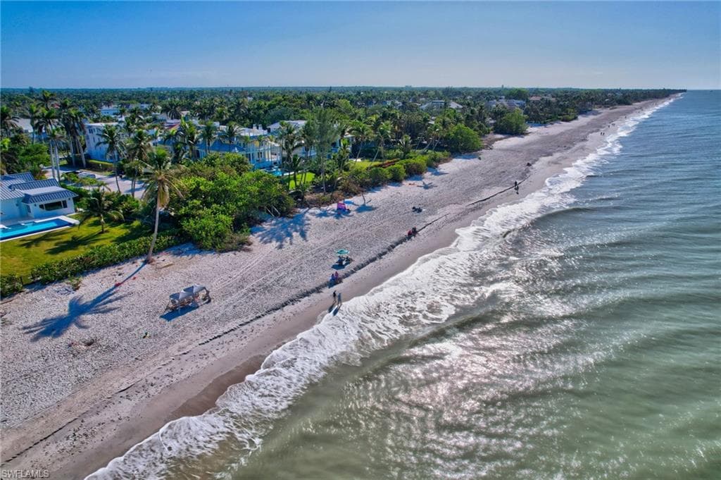 1295 Gulf Shore Blvd S 134, Naples, FL 34102-45
