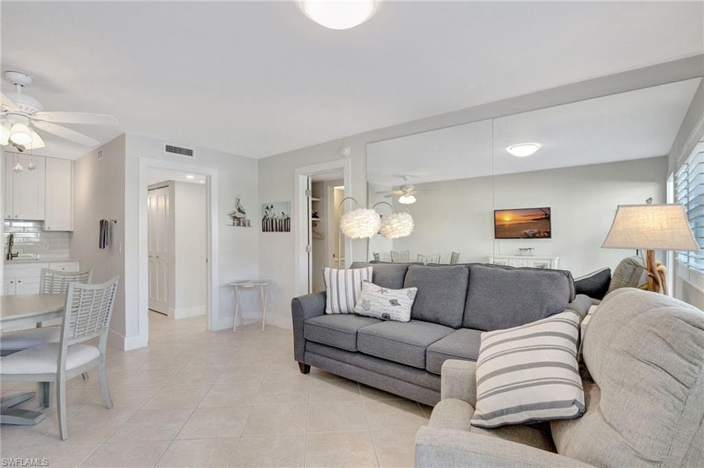 1295 Gulf Shore Blvd S 134, Naples, FL 34102-6