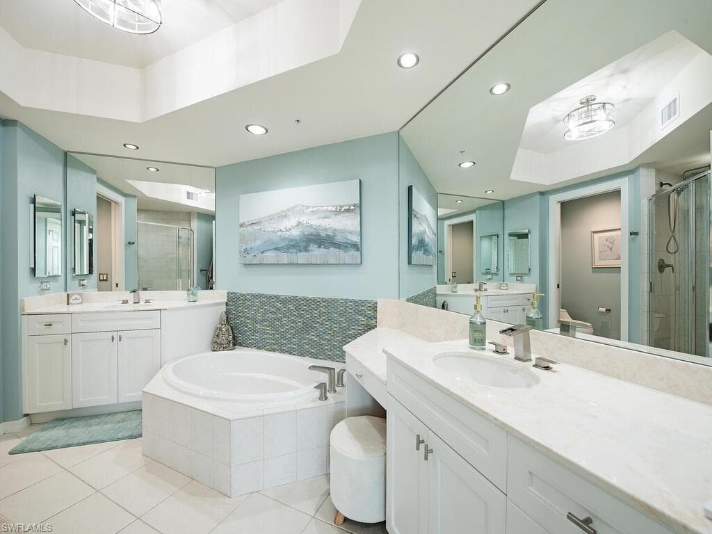 1065 Borghese Ln 701, Naples, FL 34114-10