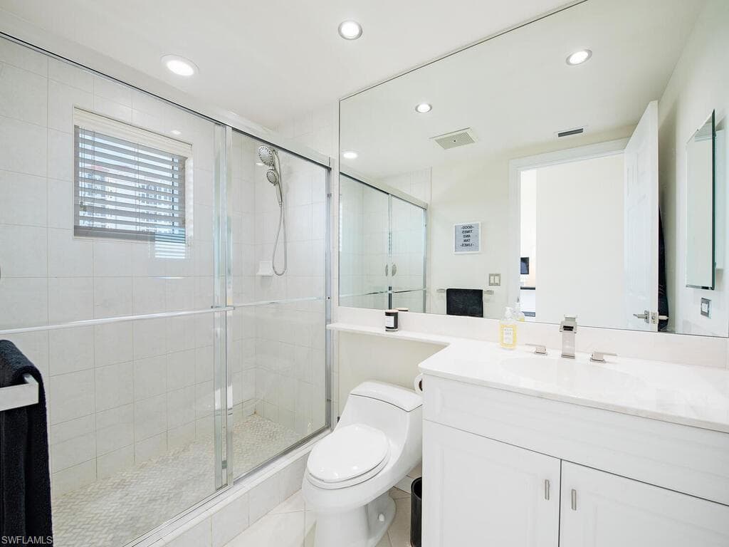 1065 Borghese Ln 701, Naples, FL 34114-12