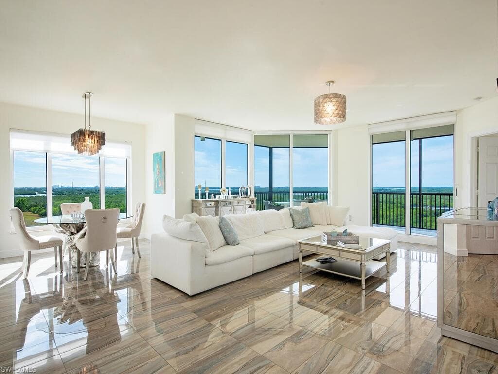 1065 Borghese Ln 701, Naples, FL 34114-2