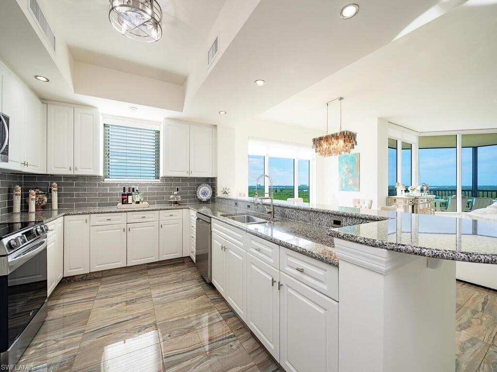 1065 Borghese Ln 701, Naples, FL 34114-7