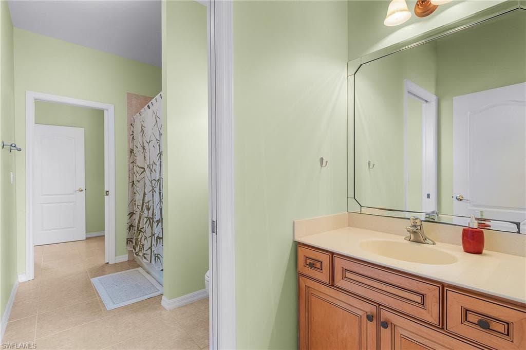 8318 Laurel Lakes Way, Naples, FL 34119-23