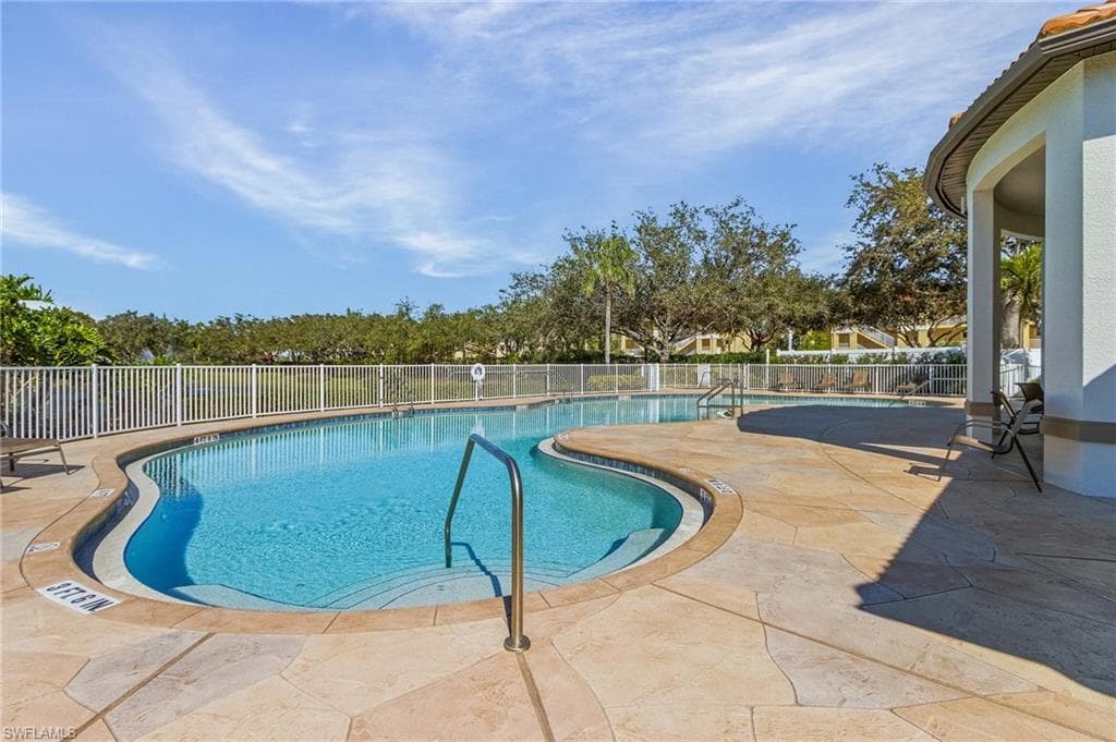8318 Laurel Lakes Way, Naples, FL 34119-28