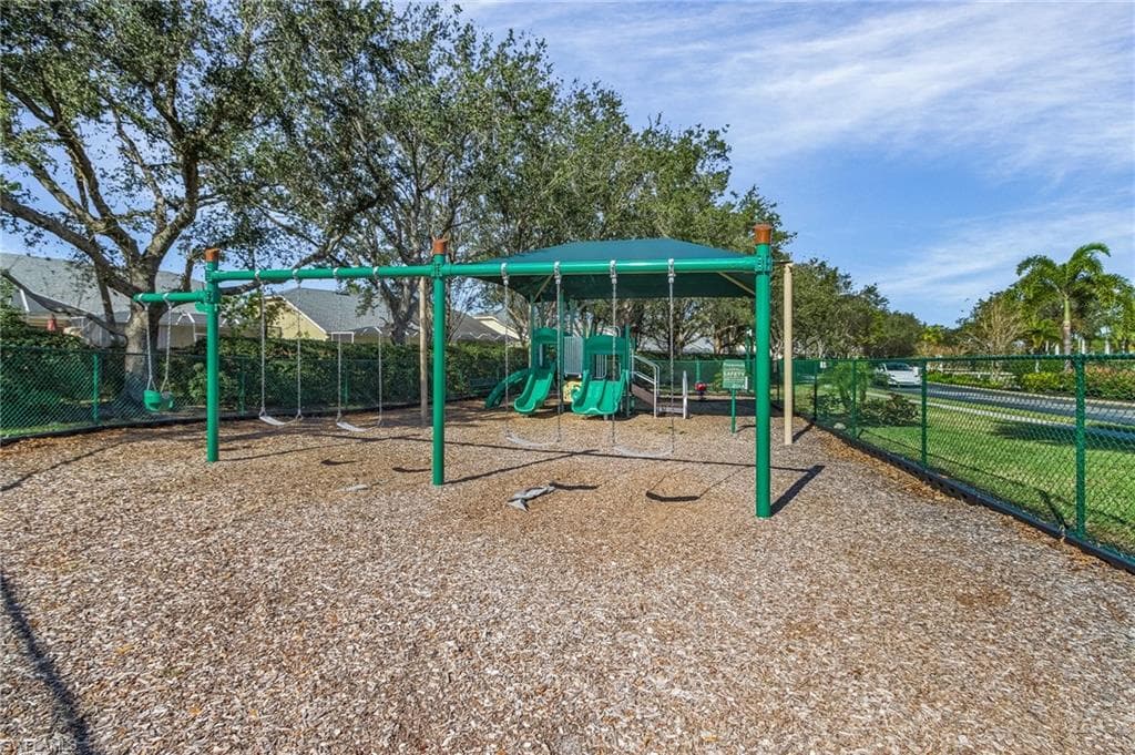 8318 Laurel Lakes Way, Naples, FL 34119-30