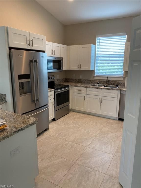 2300 Jackson Ave, Naples, FL 34112-12