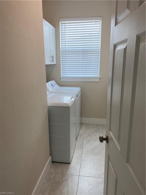 2300 Jackson Ave, Naples, FL 34112-5