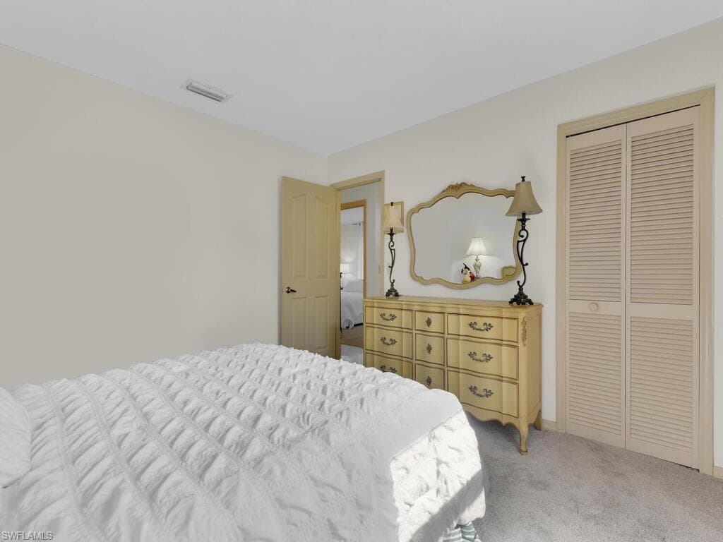 845 107th Ave N, Naples, FL 34108-10