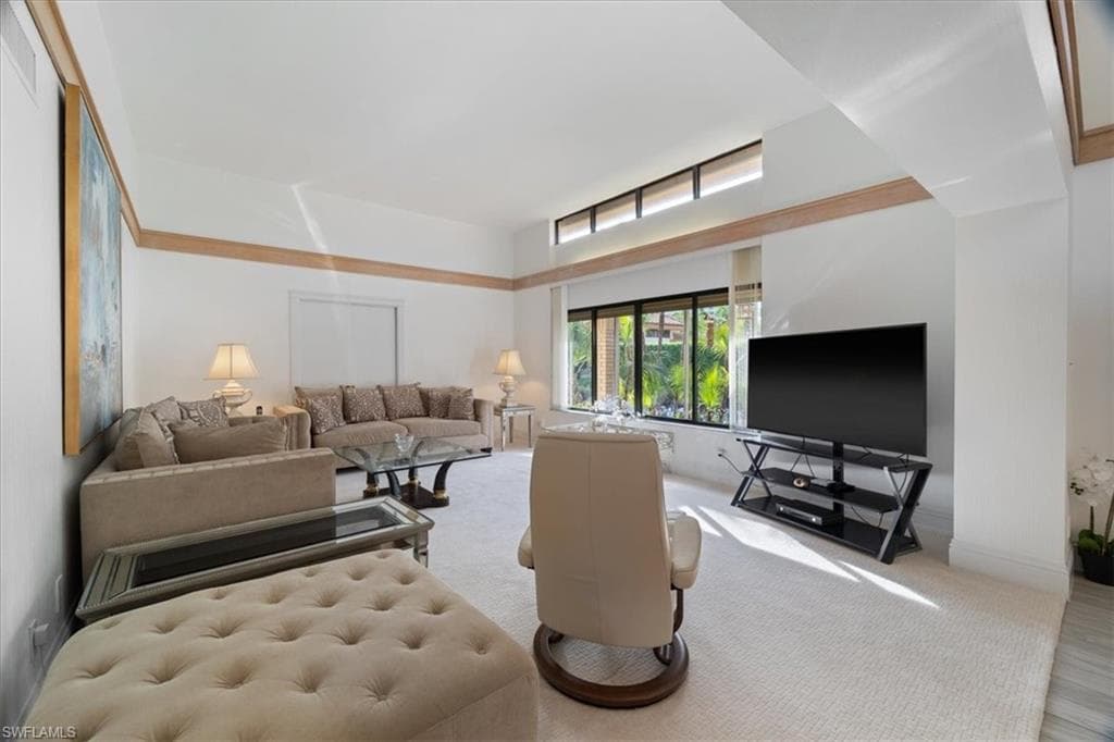 6740 Pelican Bay Blvd, Naples, FL 34108-14