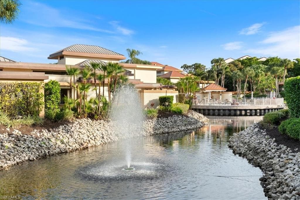 6740 Pelican Bay Blvd, Naples, FL 34108-8
