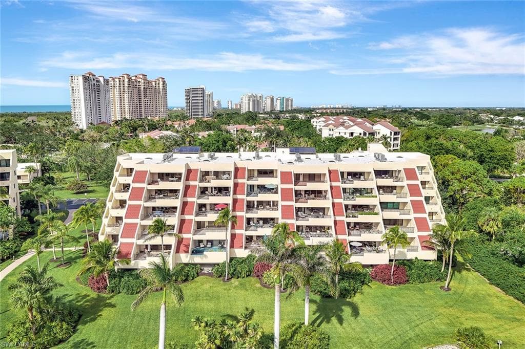 6360 Pelican Bay Blvd 304c, Naples, FL 34108-5