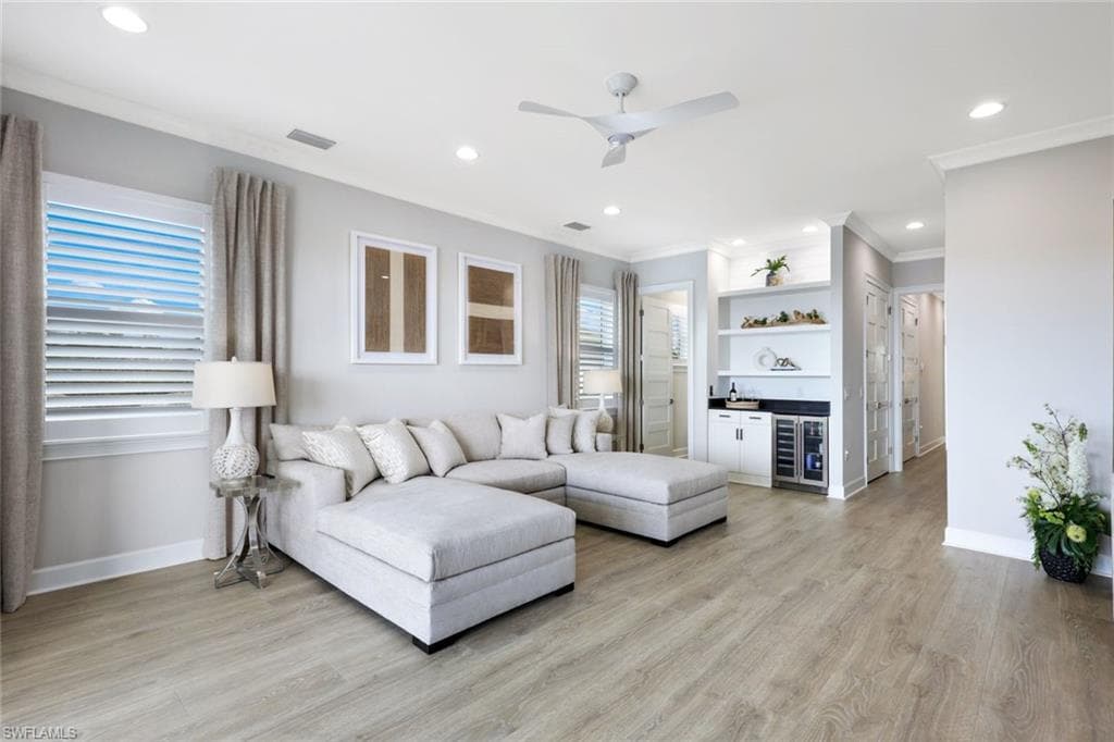 6493 Arriba Ave, Naples, FL 34113-10