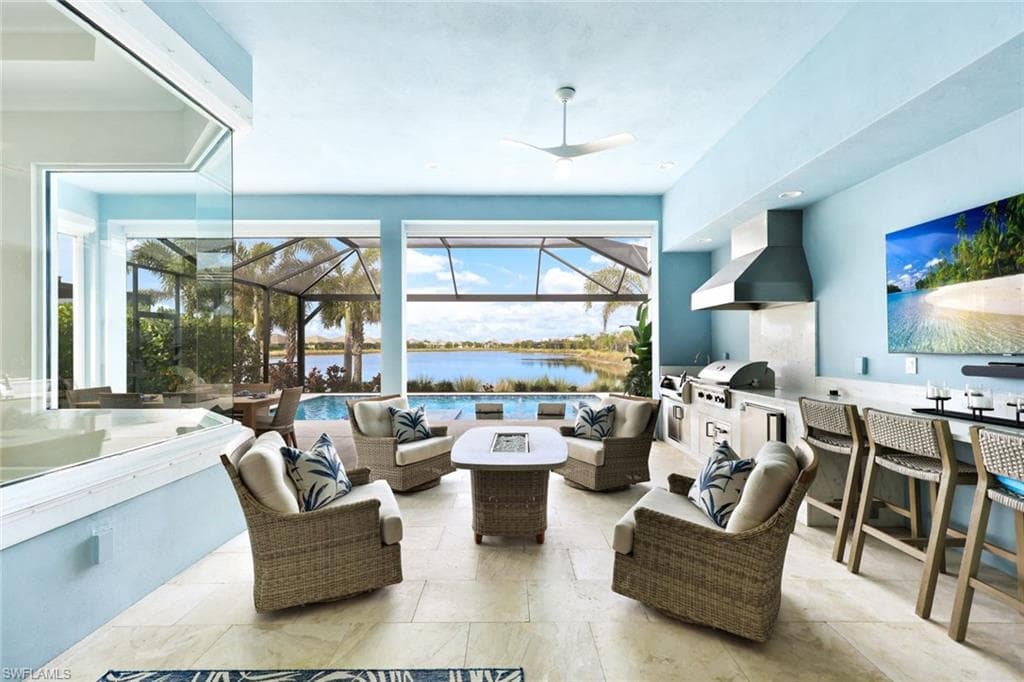 6493 Arriba Ave, Naples, FL 34113-29