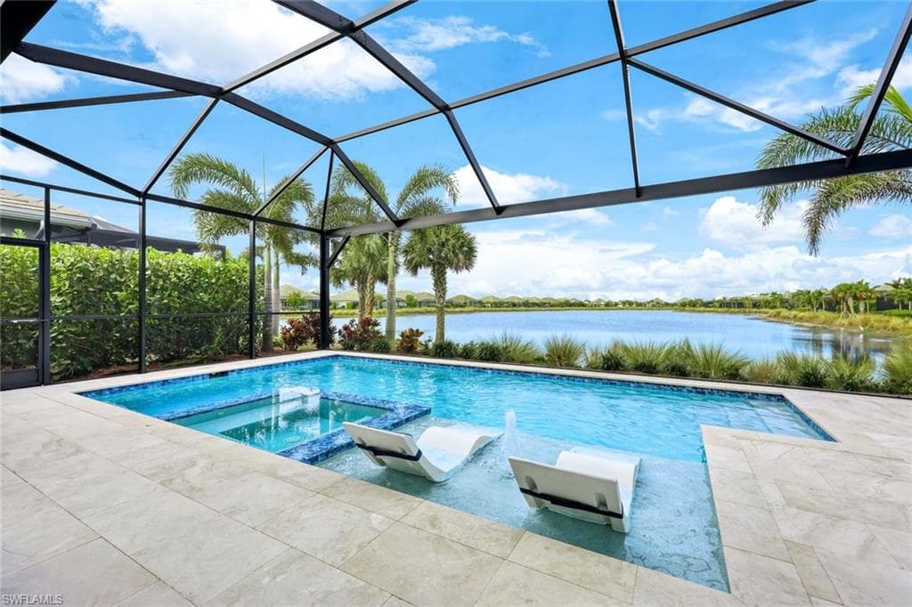 6493 Arriba Ave, Naples, FL 34113-31
