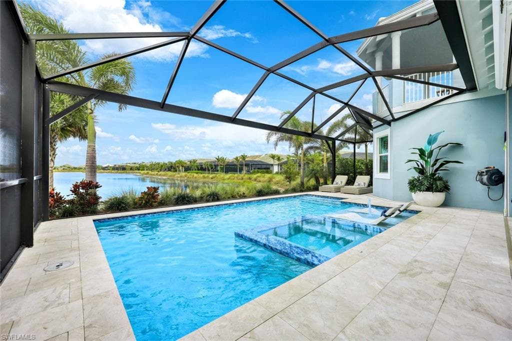 6493 Arriba Ave, Naples, FL 34113-32