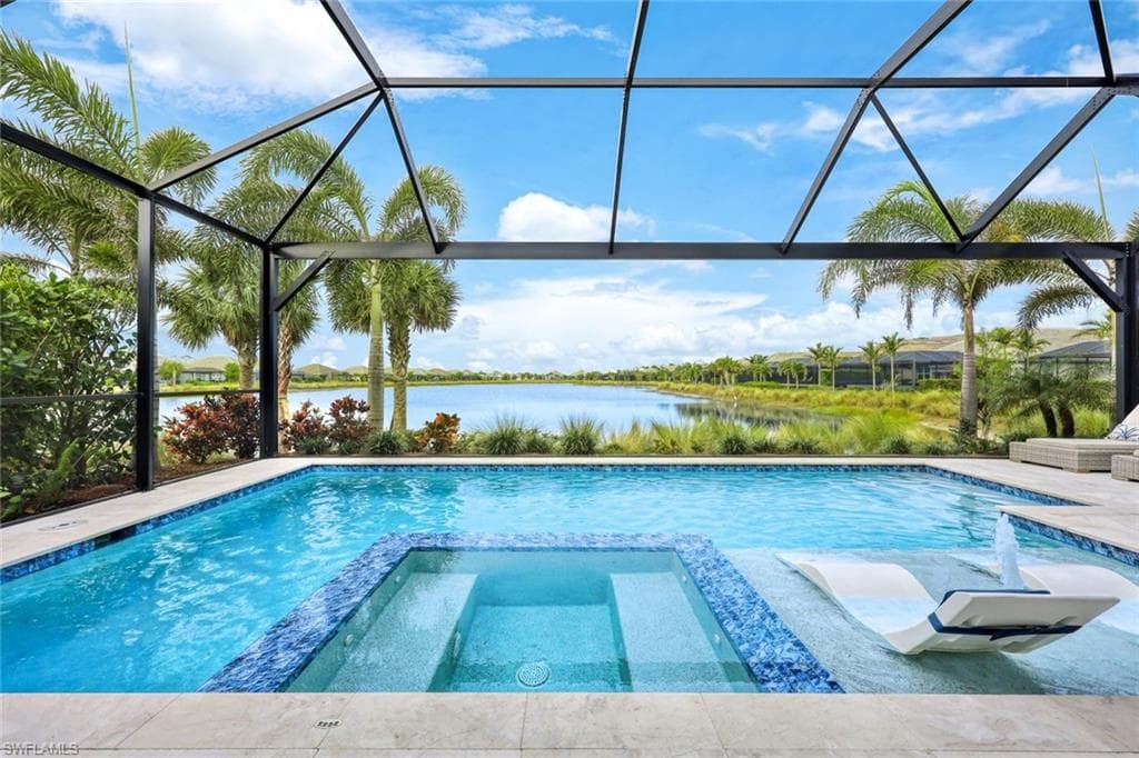 6493 Arriba Ave, Naples, FL 34113-3