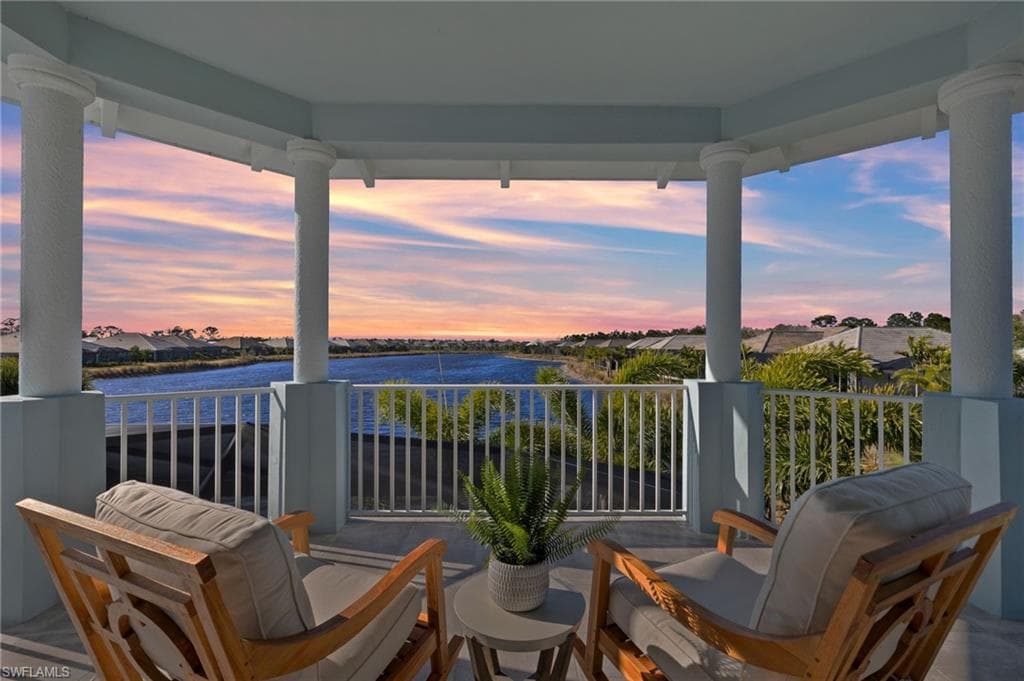 6493 Arriba Ave, Naples, FL 34113-39