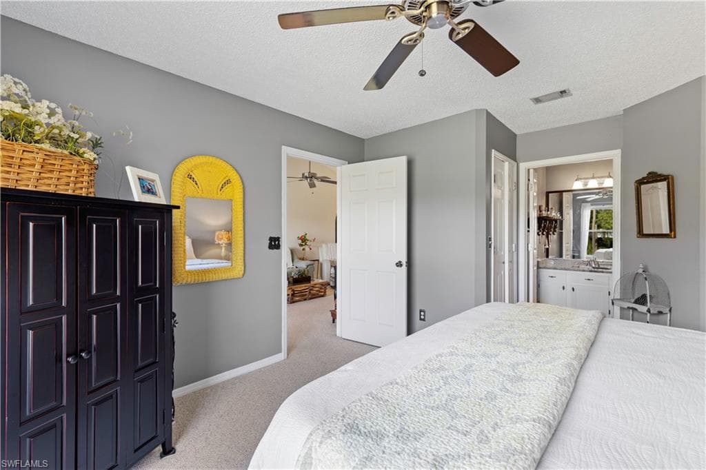 721 Landover Ct 203, Naples, FL 34104-8
