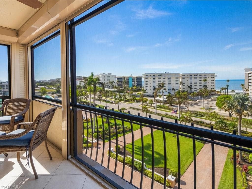 3430 Gulf Shore Blvd N 6i, Naples, FL 34103-10