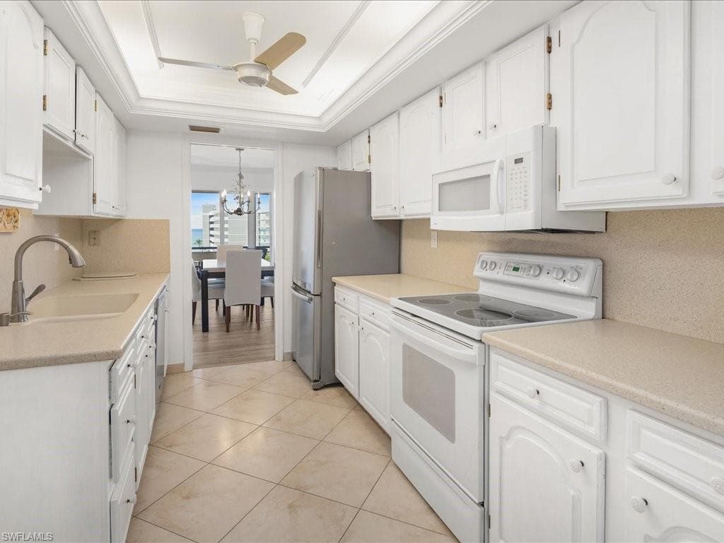3430 Gulf Shore Blvd N 6i, Naples, FL 34103-14