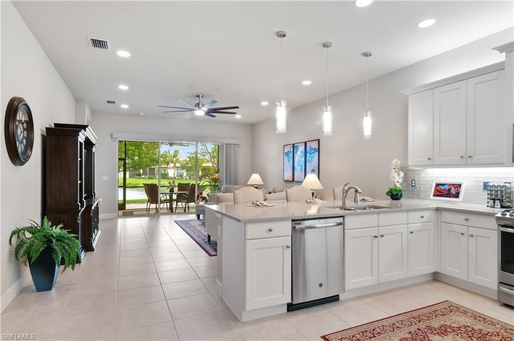 28463 Burano Dr, Bonita Springs, FL 34135-7