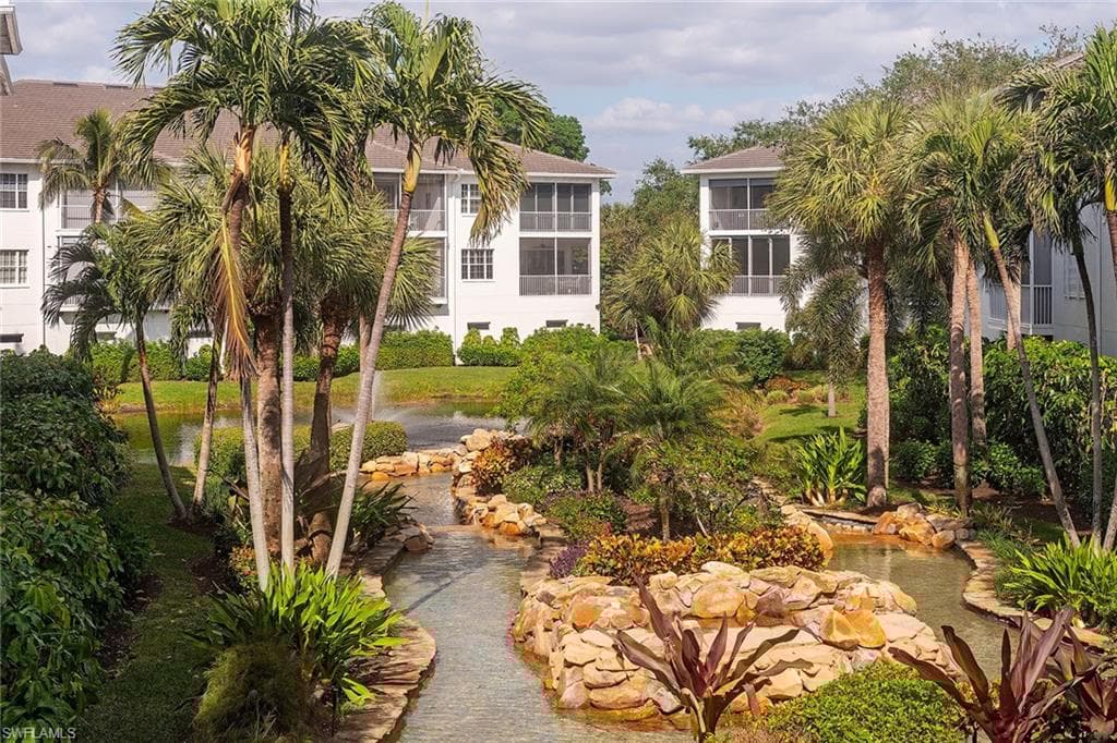 837 Sailaway Ln 101, Naples, FL 34108-15