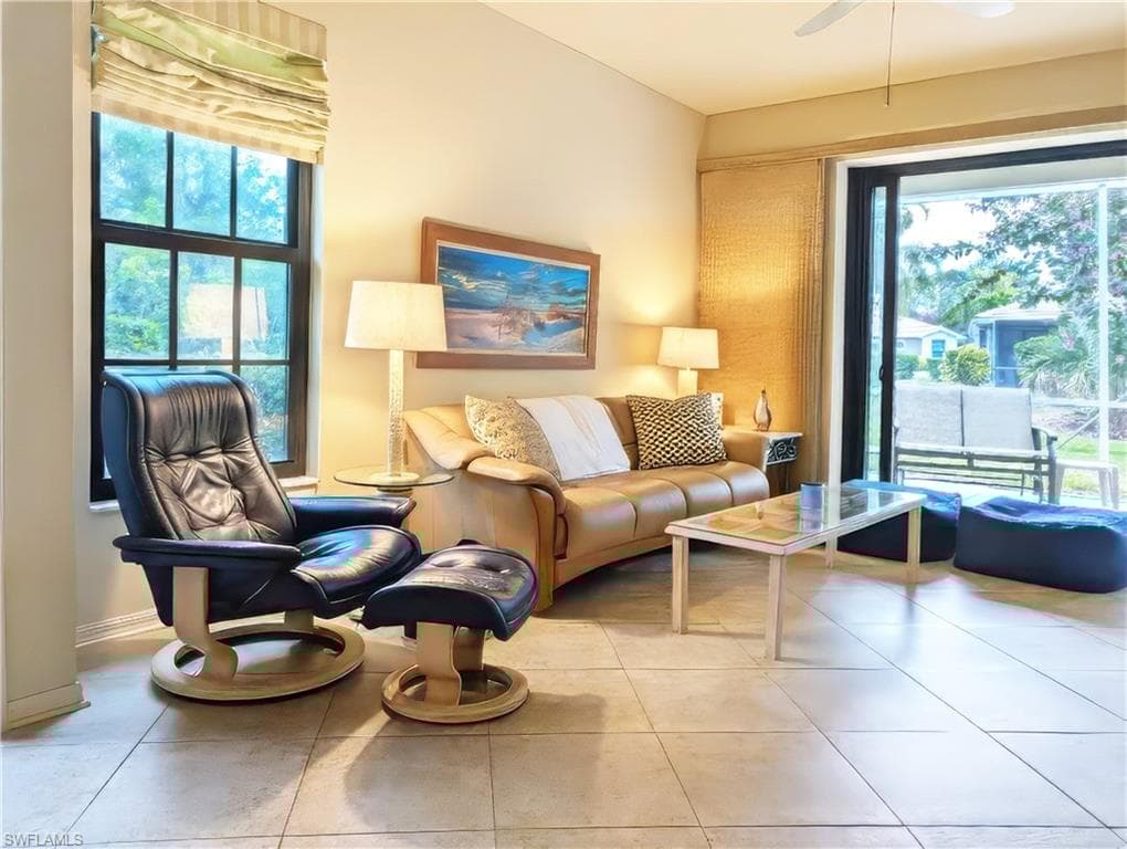7805 Woodbrook Cir 1, Naples, FL 34104-9