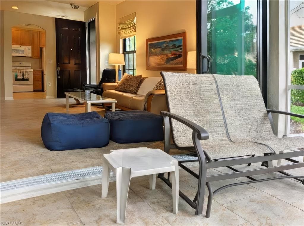 7805 Woodbrook Cir 1, Naples, FL 34104-37