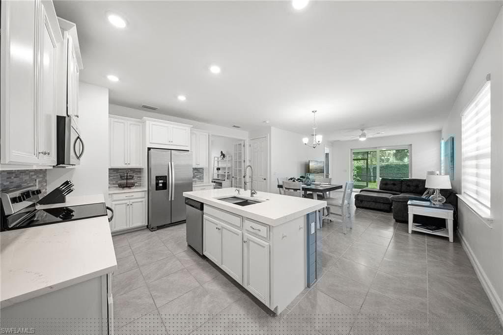 28419 Captiva Shell Loop, Bonita Springs, FL 34135-10