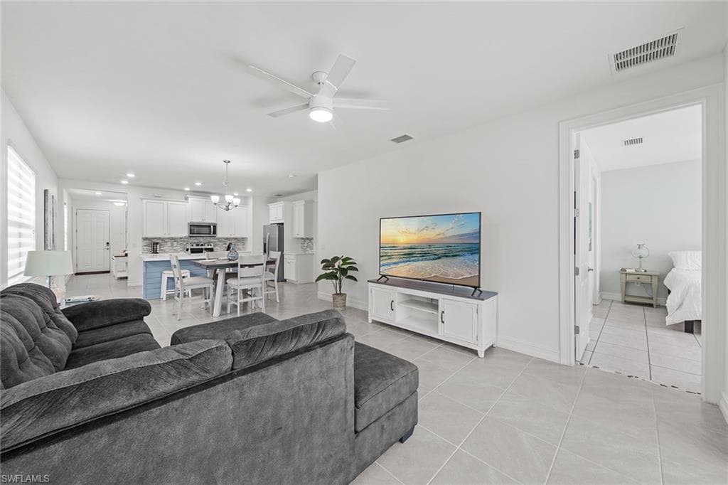 28419 Captiva Shell Loop, Bonita Springs, FL 34135-16