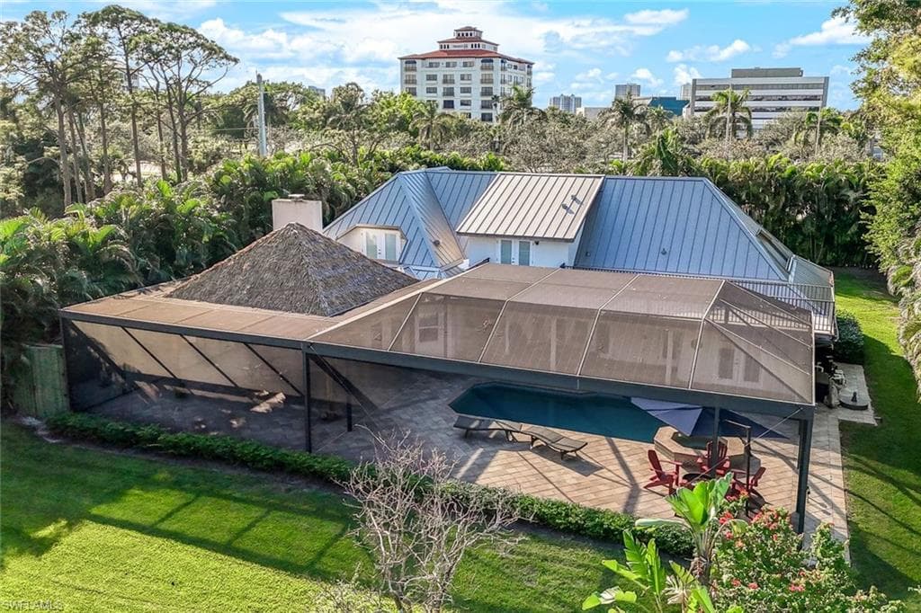 6516 Trail Blvd, Naples, FL 34108-5