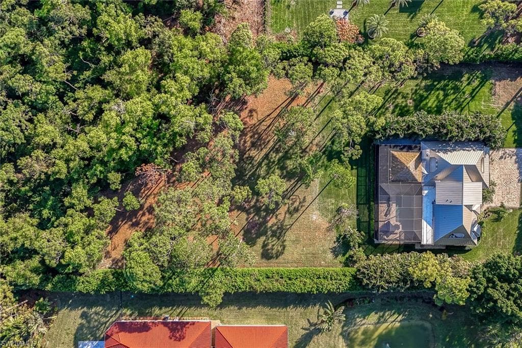 6516 Trail Blvd, Naples, FL 34108-6
