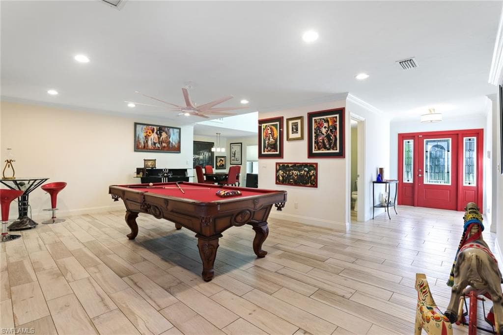 6516 Trail Blvd, Naples, FL 34108-7