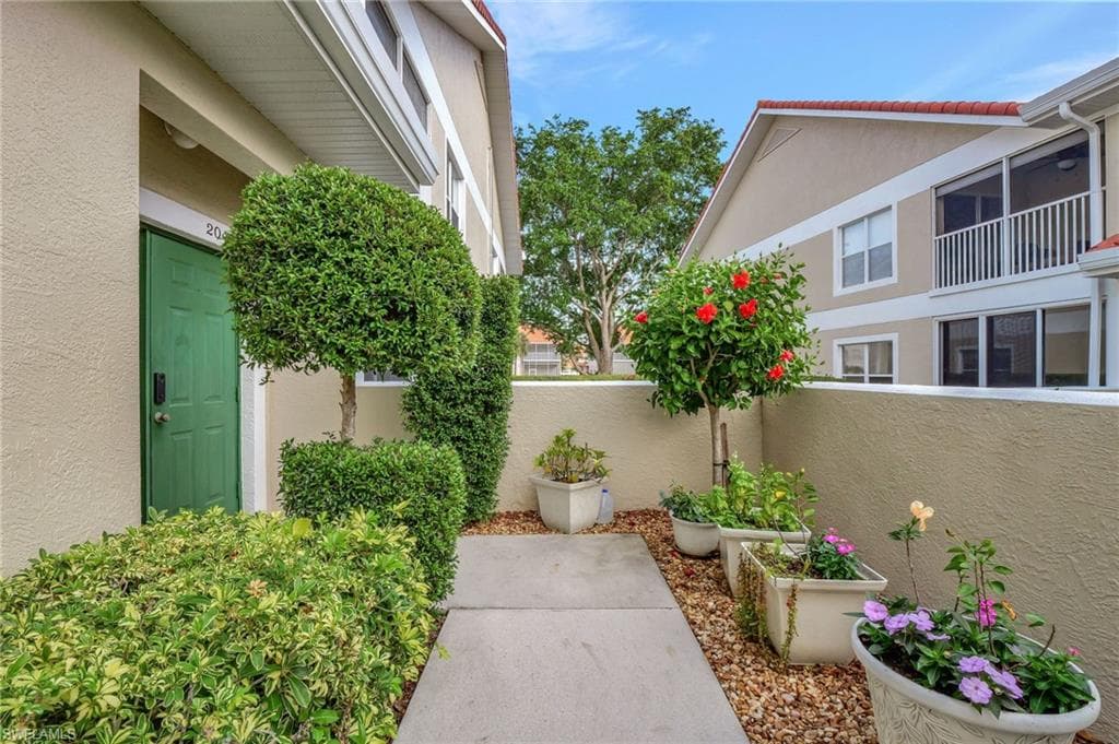 5135 Cobble Creek Ct F204, Naples, FL 34110-4