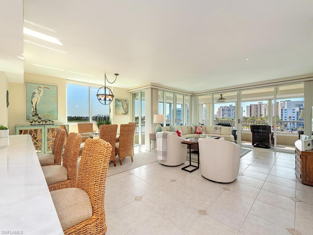25 Bluebill Ave A-401, Naples, FL 34108-16