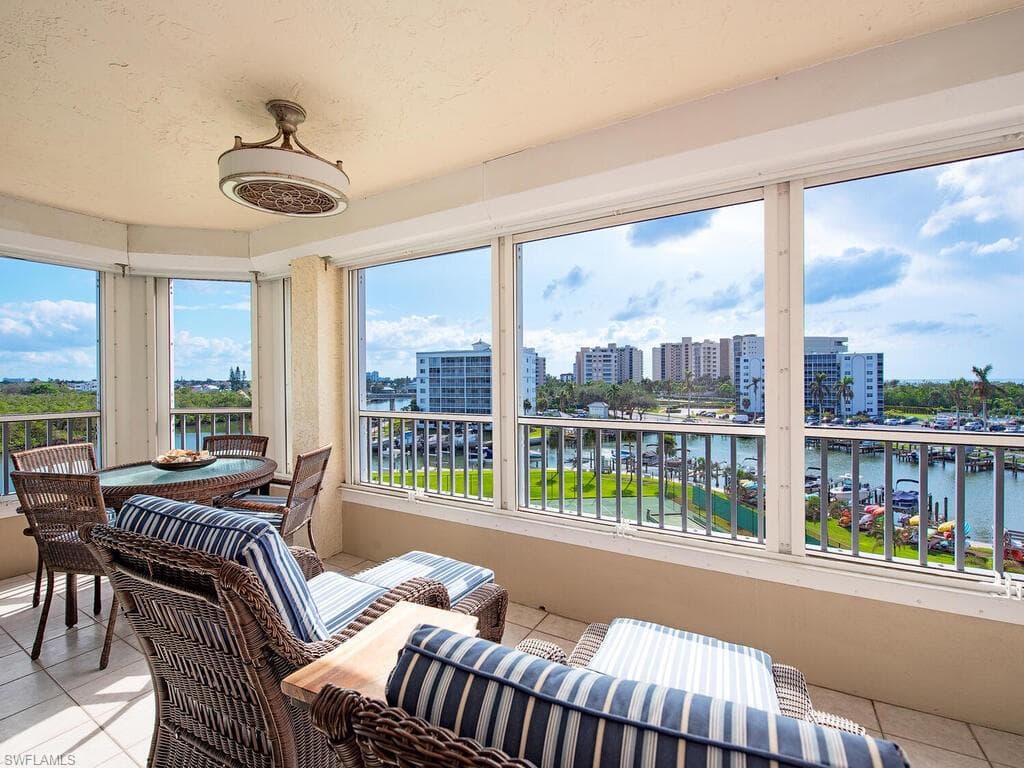 25 Bluebill Ave A-401, Naples, FL 34108-6