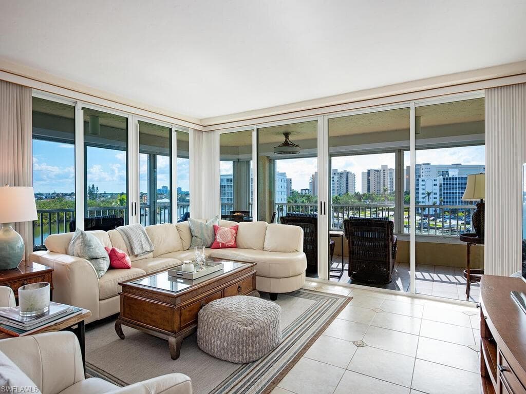 25 Bluebill Ave A-401, Naples, FL 34108-8