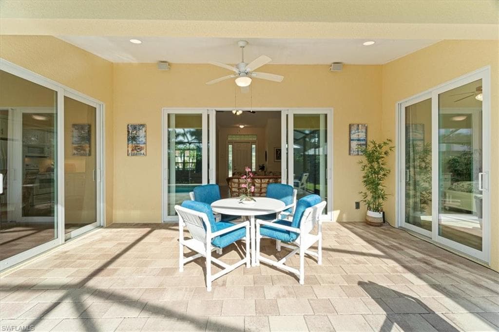 732 7th Ave N, Naples, FL 34102-40