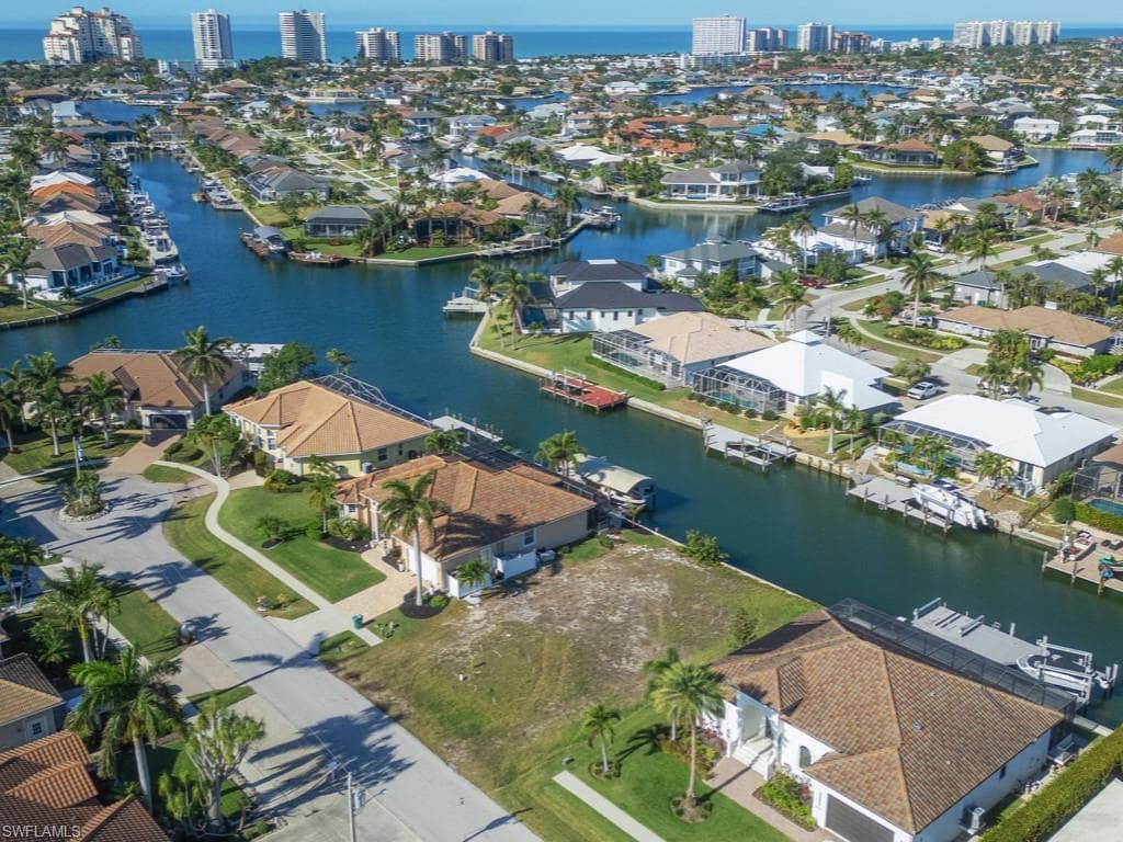 1224 Mistletoe Ct, Marco Island, FL 34145-2