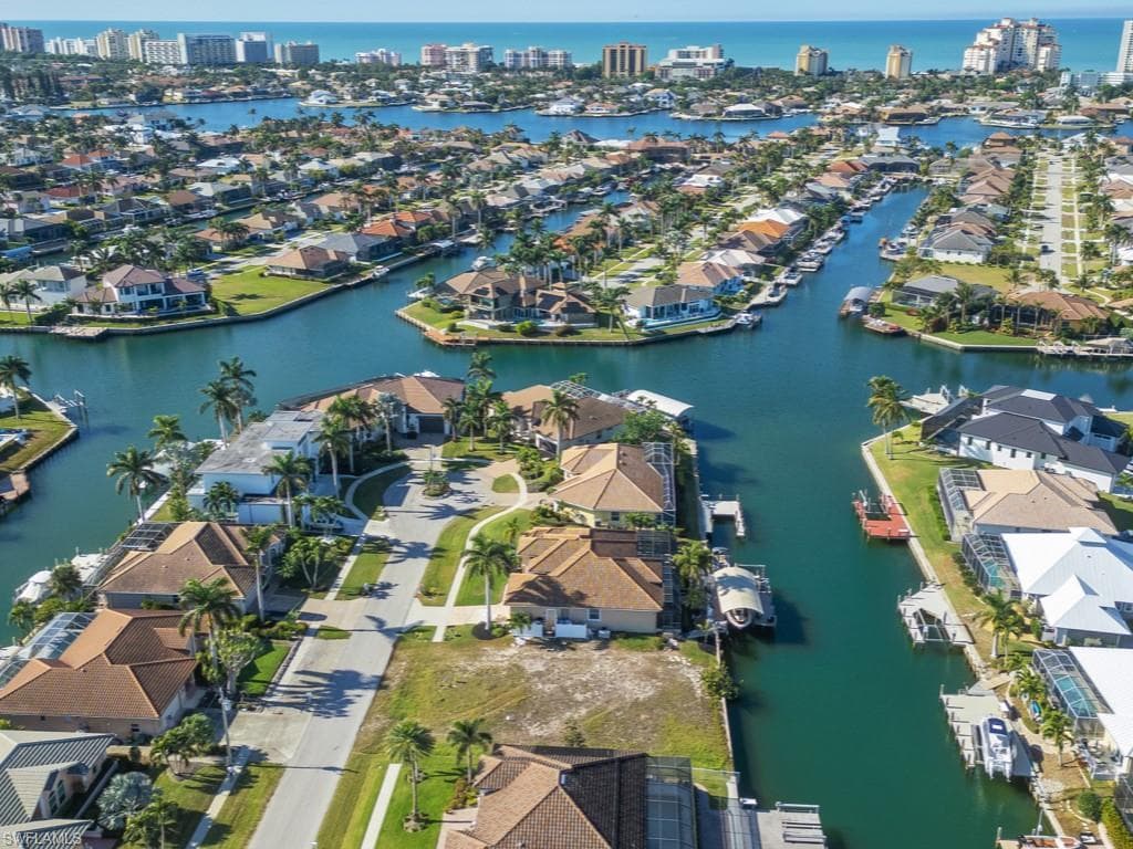1224 Mistletoe Ct, Marco Island, FL 34145-7