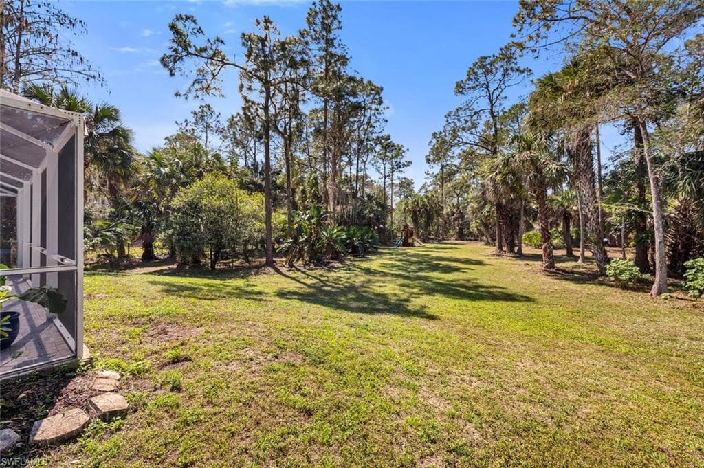 241 25th St NW, Naples, FL 34120-21