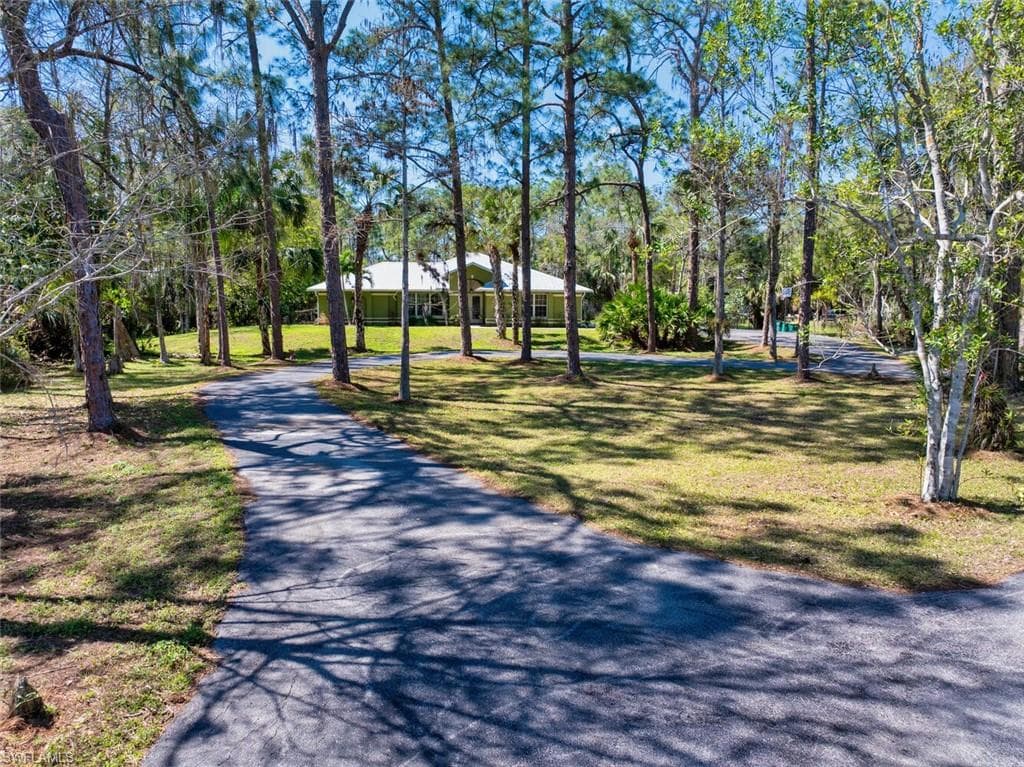 241 25th St NW, Naples, FL 34120-22