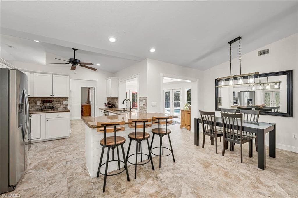 241 25th St NW, Naples, FL 34120-3