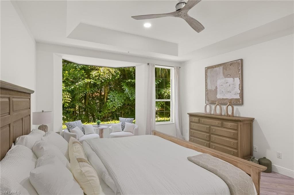 101 Colonade Cir 102, Naples, FL 34103-12