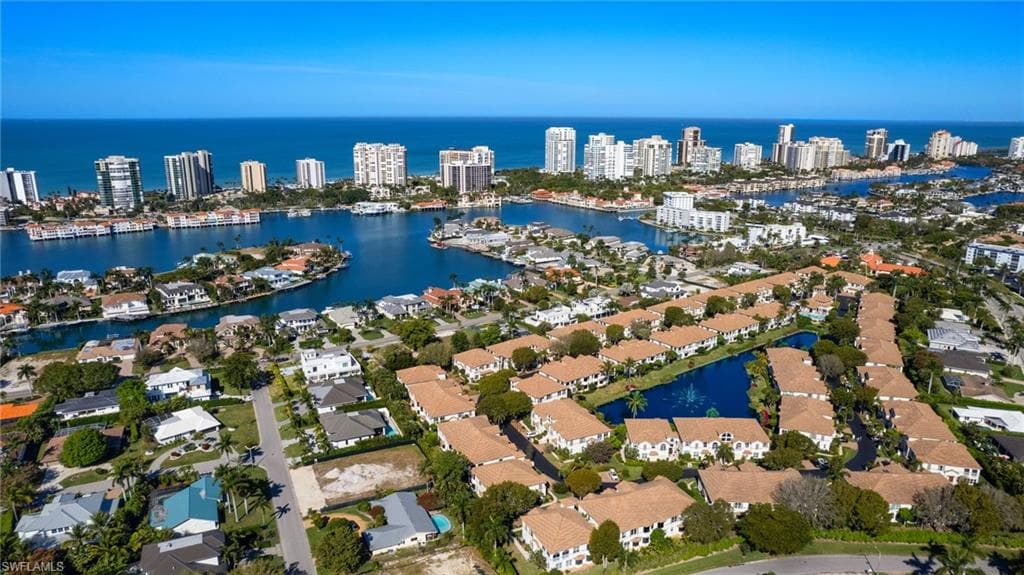 101 Colonade Cir 102, Naples, FL 34103-27