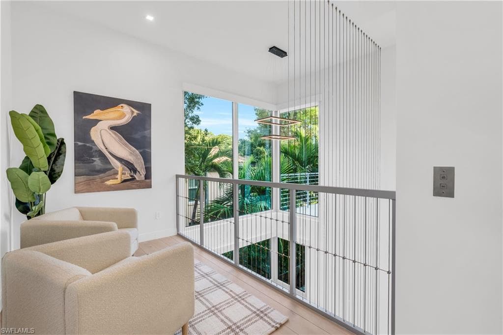 1559 Chesapeake Ave 1559, Naples, FL 34102-10