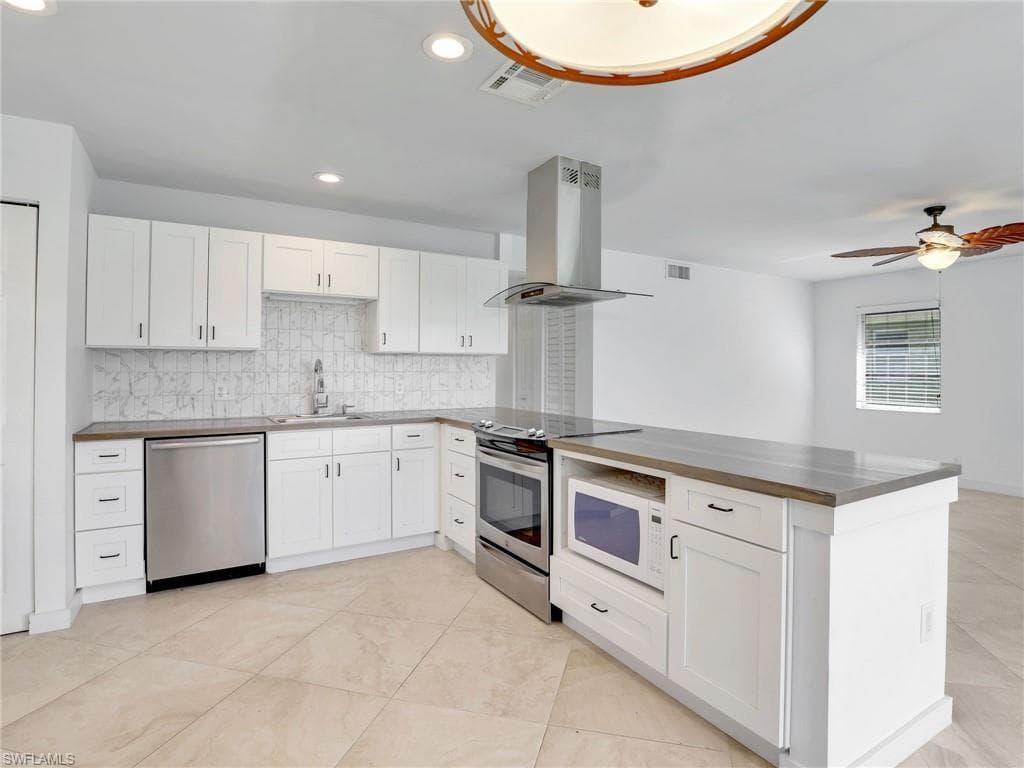 1400 Pompei Ln 52, Naples, FL 34103-1