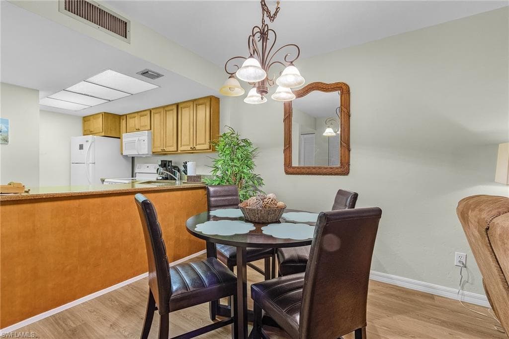600 Neapolitan Way 349, Naples, FL 34103-10