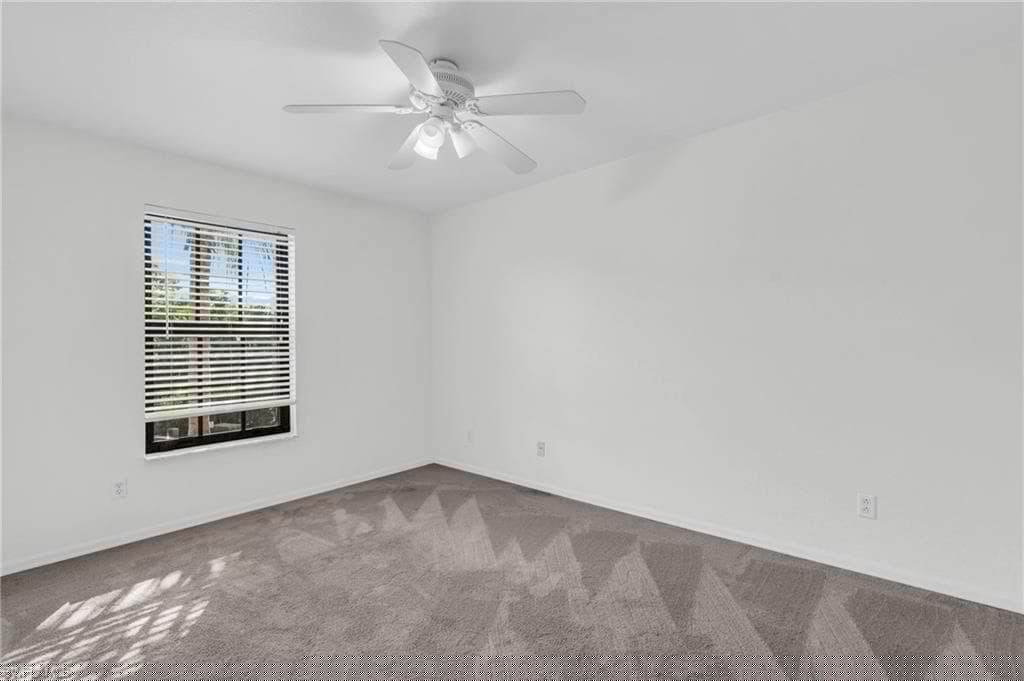 7655 Meadow Lakes Dr 1002, Naples, FL 34104-13