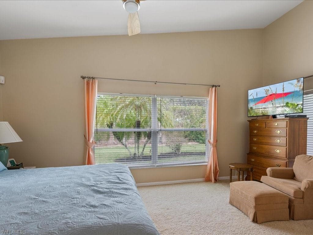 251 Glen Eagle Cir, Naples, FL 34104-13